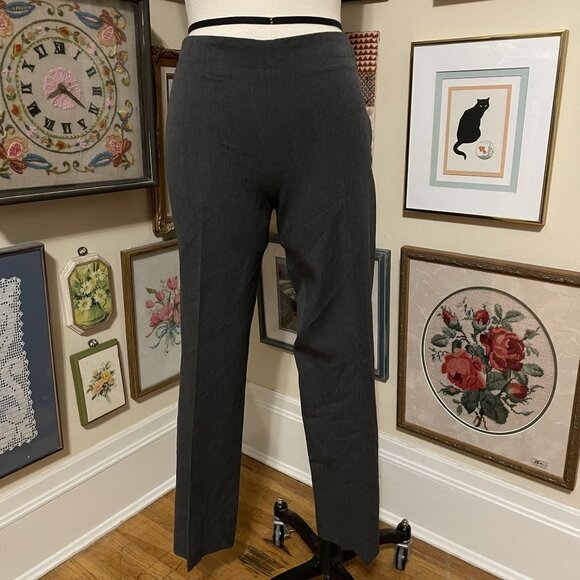 Talbots Gray Classic Slim Fit Pull On Flat Front Pants with Stretch Size 8P - Picture 1 of 6